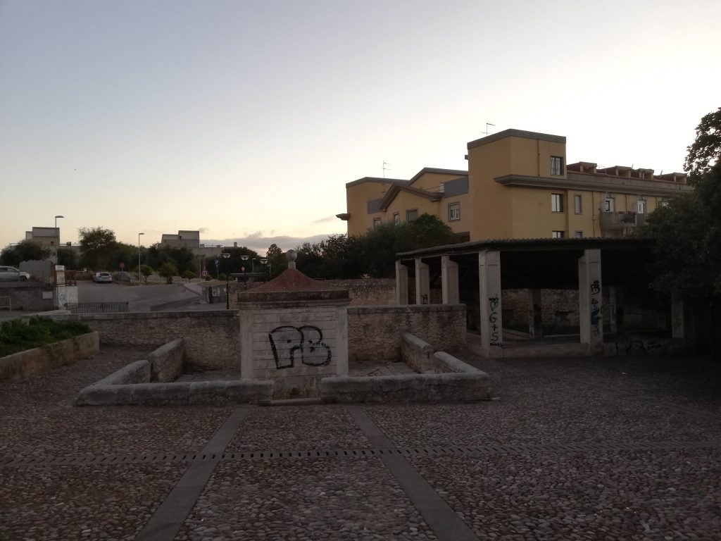 Sassari, degrado e incuria nella storica fontana delle Conce - Sassari Oggi