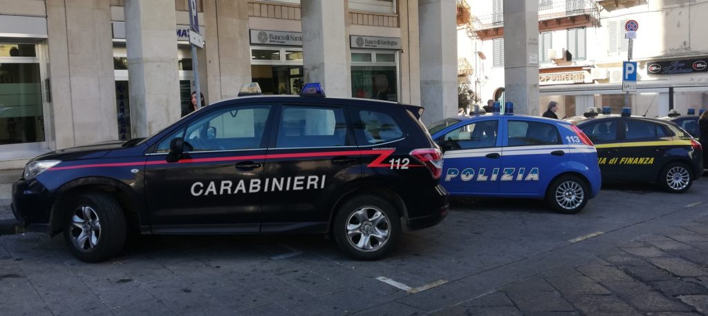 Carabinieri, guardia di finanza, polizia a Sassari