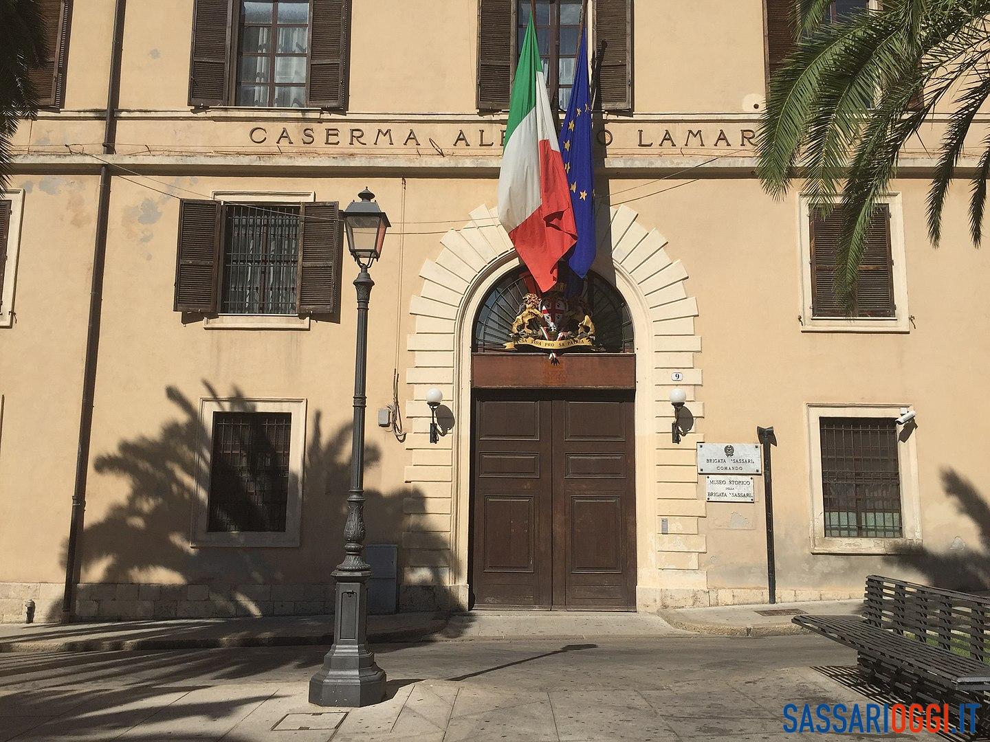 Il museo della Brigata Sassari aperto per Pais e Sgarbi si accende la