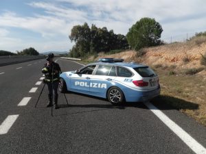 controlli polizia stradale sardegna limiti velocità
