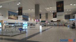 Aeroporto Alghero turismo sardegna crollo hall