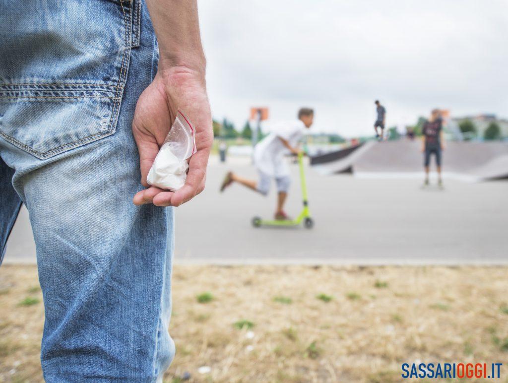 spaccio droga ai ragazzini thiesi bonorva
