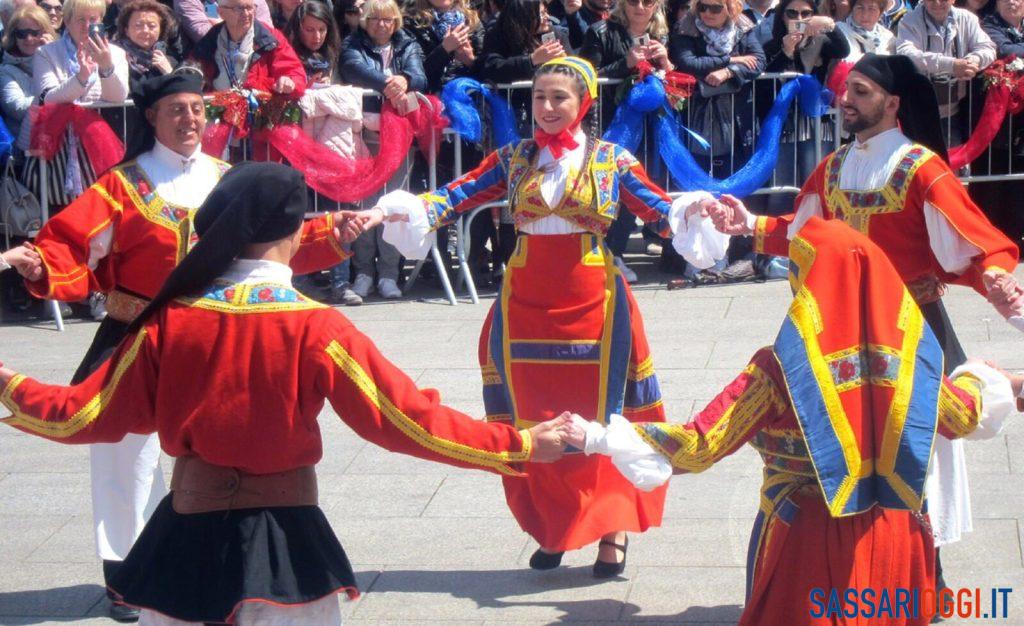 STINTINO FOLKLORE