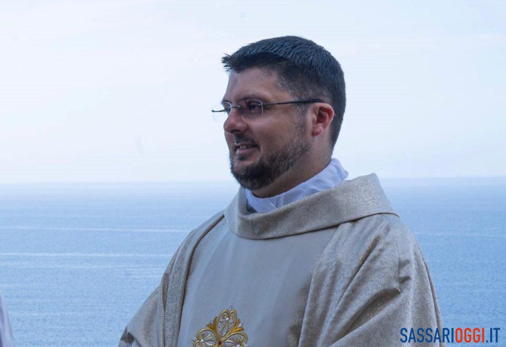 pietro denicu pztl castelsardo parroco autorità