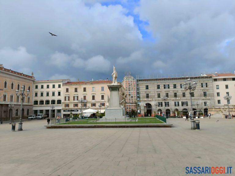 Piazza d'Italia, Sassari meteo nuvoloso