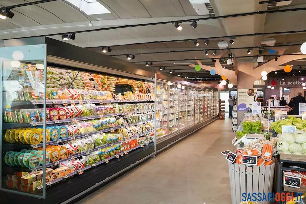 supermercati sassari natale