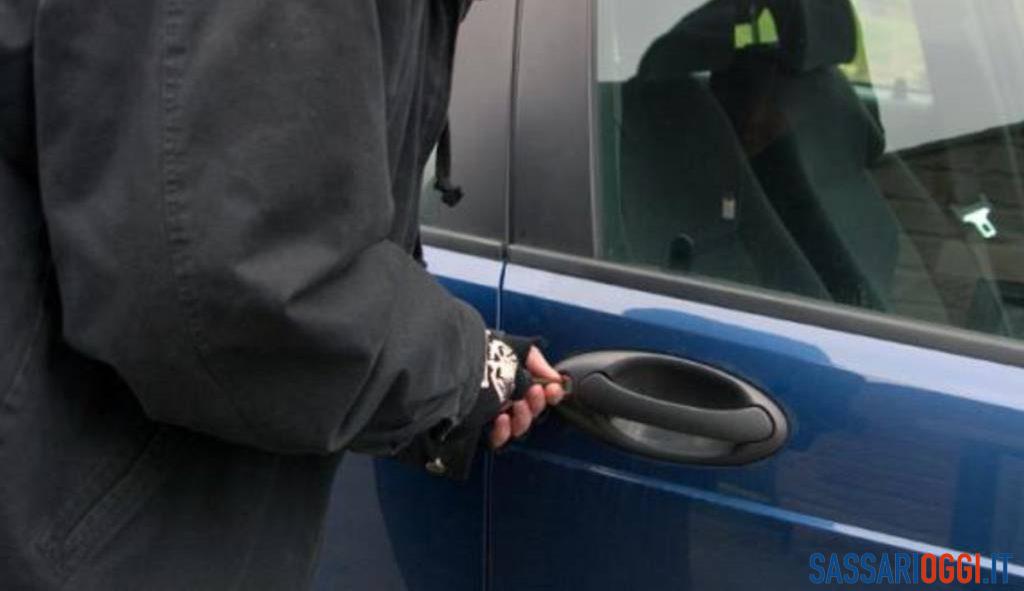 auto serratura coppia sassari