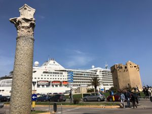 Il porto di Porto Torres nave