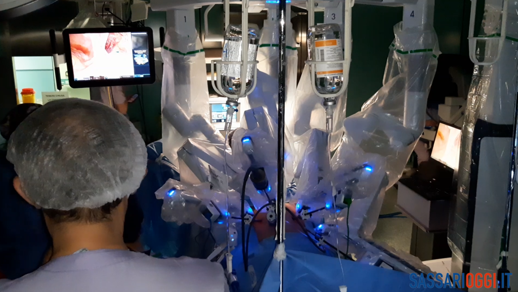 A Sassari il primo intervento di chirurgia robotica pediatrica