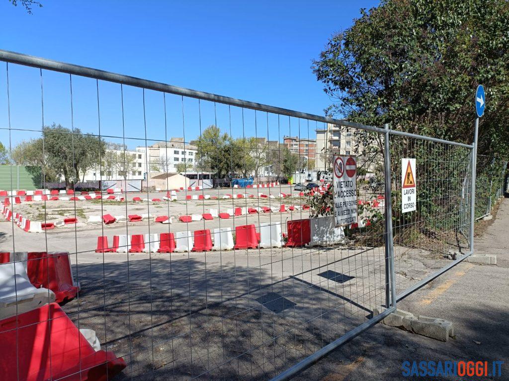 All'ospedale Materno-infantile di Sassari ci fu la posa della prima pietra, ma resta l’unica