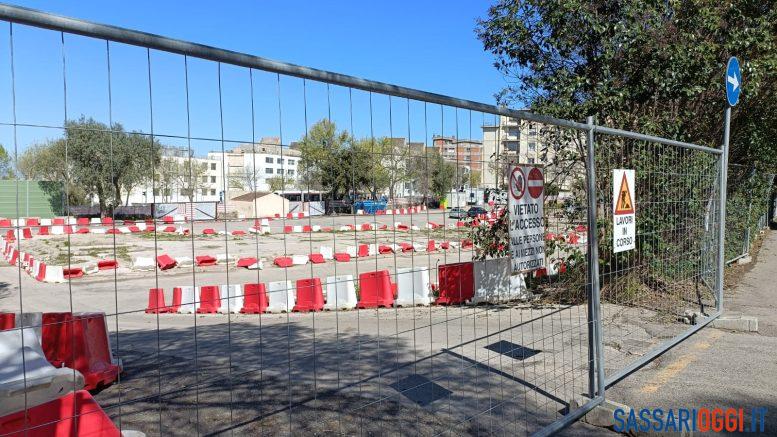 All'ospedale Materno-infantile di Sassari ci fu la posa della prima pietra, ma resta l’unica