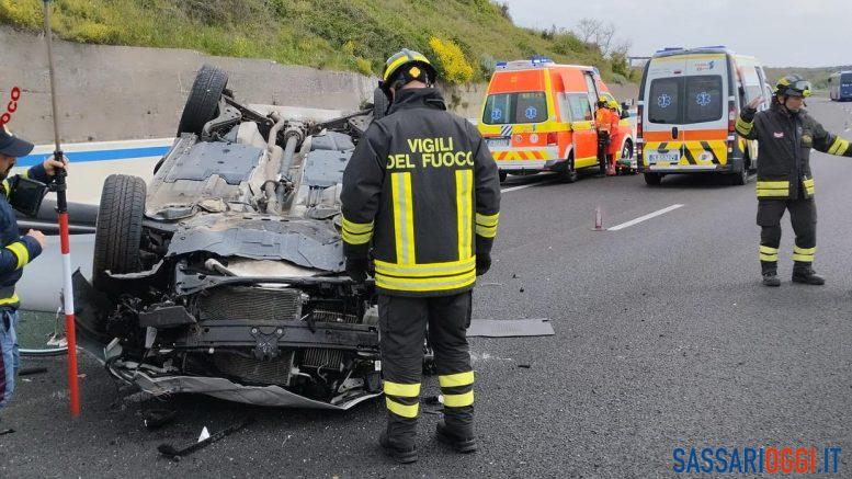 Grave incidente al bivio per Bonorva, ci sono feriti