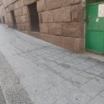 Chiudono i bar del centro e via Mazzini a Sassari si trasforma in un fiume di pipì