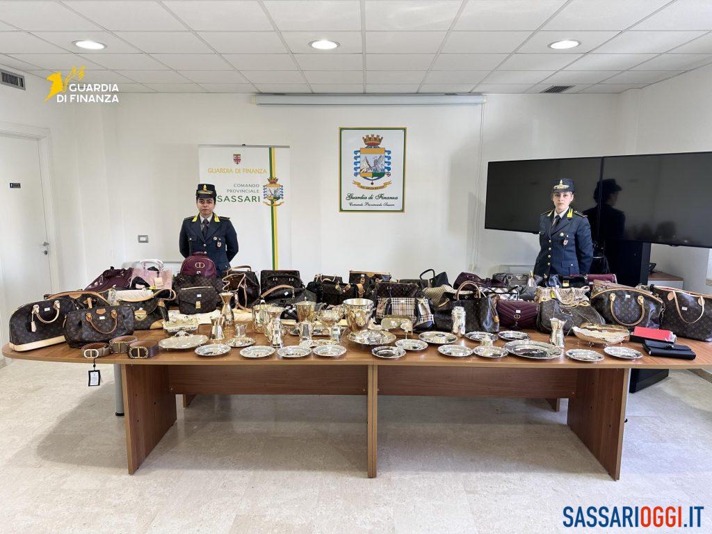 Fondi comunali sul conto privato, indagata funzionaria del Sassarese