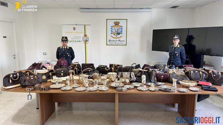 Fondi comunali sul conto privato, indagata funzionaria del Sassarese