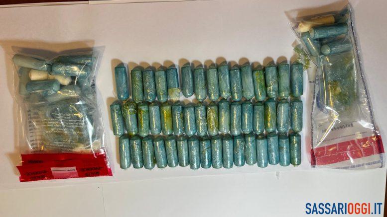 Atterra ad Alghero con la cocaina, arrestata una 73enne