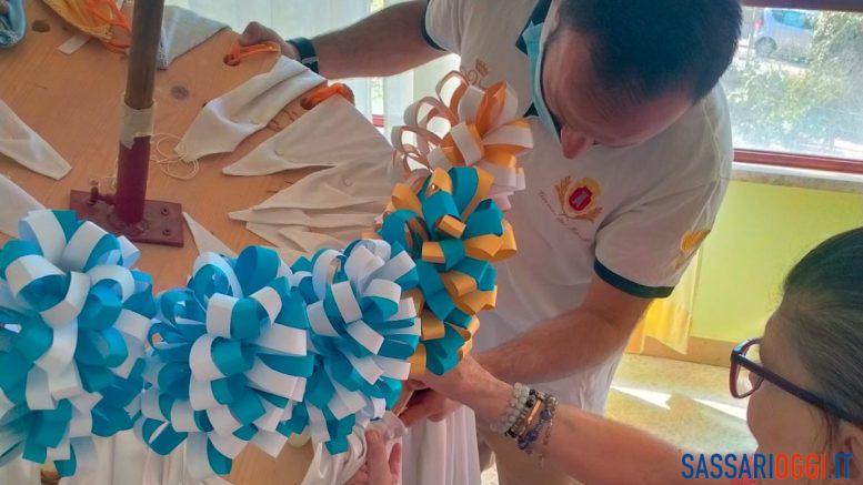 A Sassari il gremio dei Massai porta la Faradda a Casa Serena