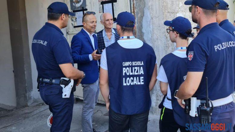 Giovani in campo con la Polizia locale tra pattuglie e solidarietà
