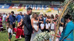 Matrimonio nello stadio della Torres Sassari