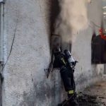 Abitazione in fiamme a Sassari, scatta l'allarme