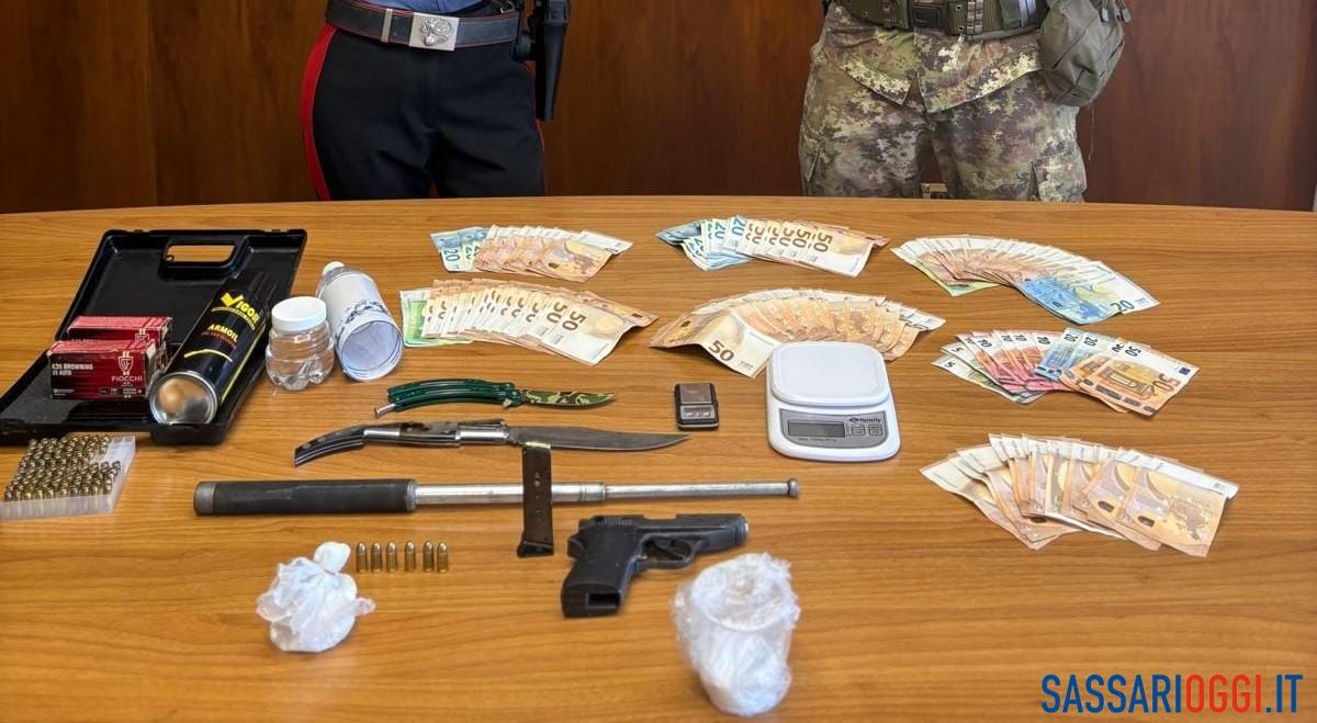 Armi, droga e ordigni in casa arresto alla periferia di Alghero