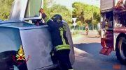 Si ribalta con l'auto sulla strada verso Porto Torres, un ferito