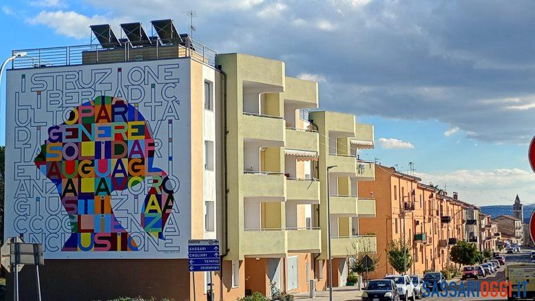 Ploaghe celebra i diritti con il murale di Marco Mattei