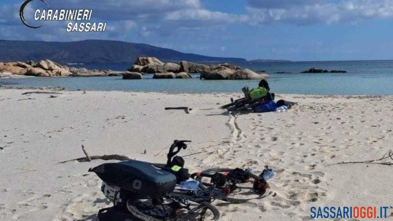 Turisti nell'area protetta dell'Asinara, i carabinieri li multano