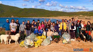 Pulizia a Porto Ferro