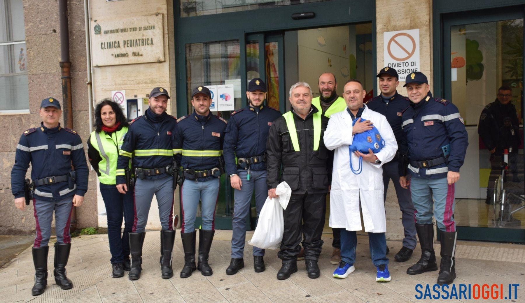 Il grande cuore della Polizia di Sassari, doni per i bambini ricoverati