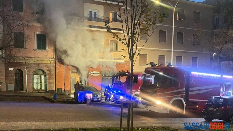 Incendio negozio Passepartout Sassari