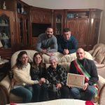 Osilo festeggia i 100 anni della nonnina Angela Mulas