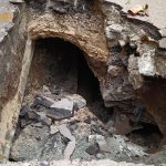 Si rompe una condotta dell'acqua e cede la strada a Sassari