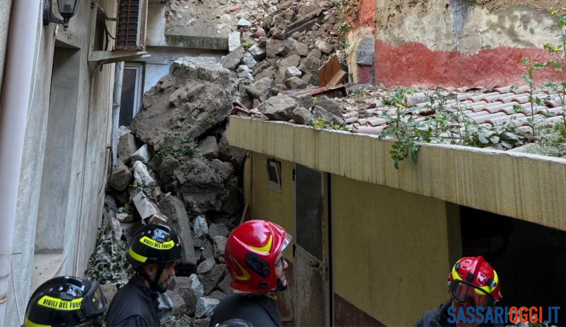 Grande paura a Bosa, due crolli nell'ex Seminario Tridentino