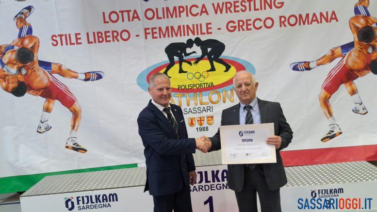 Il maestro Giovannino Fais con Enzo Piroddu