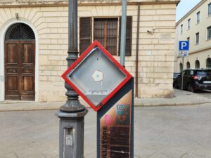 Defibrillatore piazza Castello Sassari