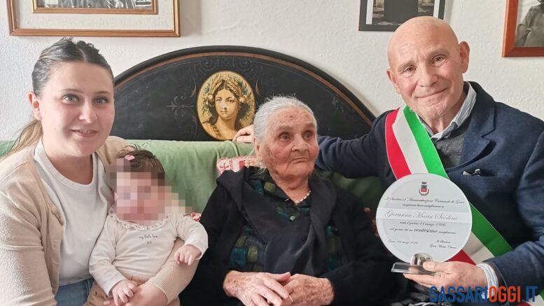 Festa a Giave per i 100 anni di Giovanna Maria Scodino