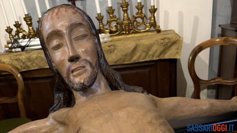 L'antico crocifisso di Bosa ritorna alla venerazione dei fedeli