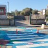 Street art sulle strisce pedonali vicino alle scuole di Alghero