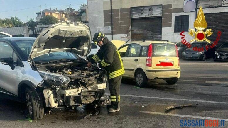 Incidente sulla strada Sassari - Porto Torres, ci sono feriti