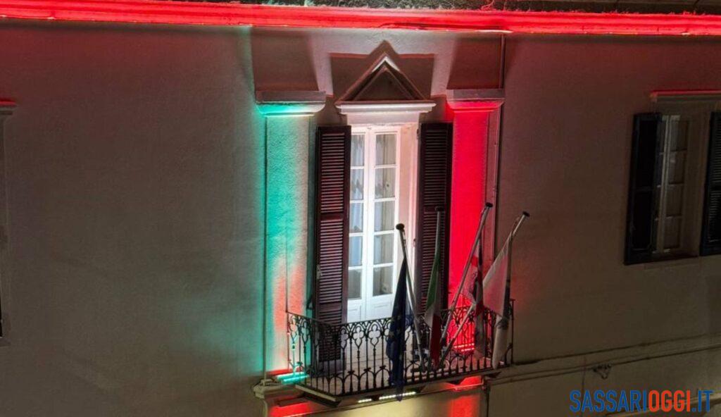 Porto Torres illumina il Palazzo del Marchese per la Croce Rossa