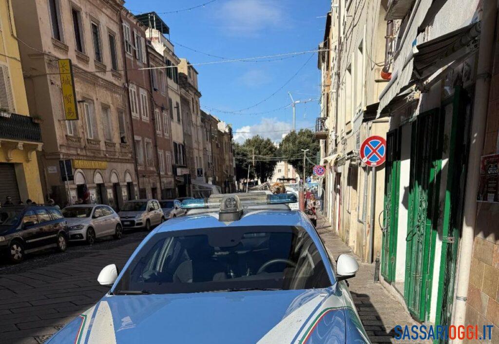 Aggredisce ospiti e staff, paura in un centro accoglienza a Sassari