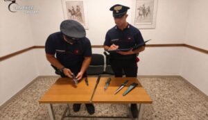 Armi nascoste in auto, denunciato un uomo a Porto Torres