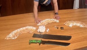 Droga armi arrestato Sassari