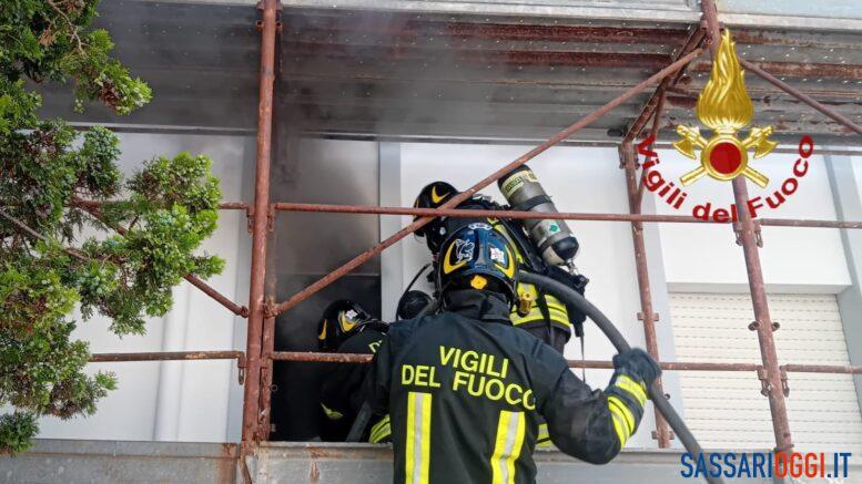 incendio casa alghero
