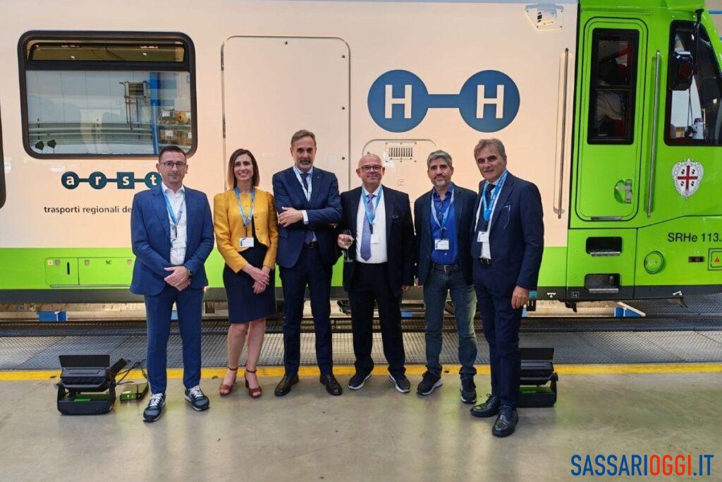 Parte dalla Svizzera il treno a idrogeno Arst per la tratta Sassari-Alghero