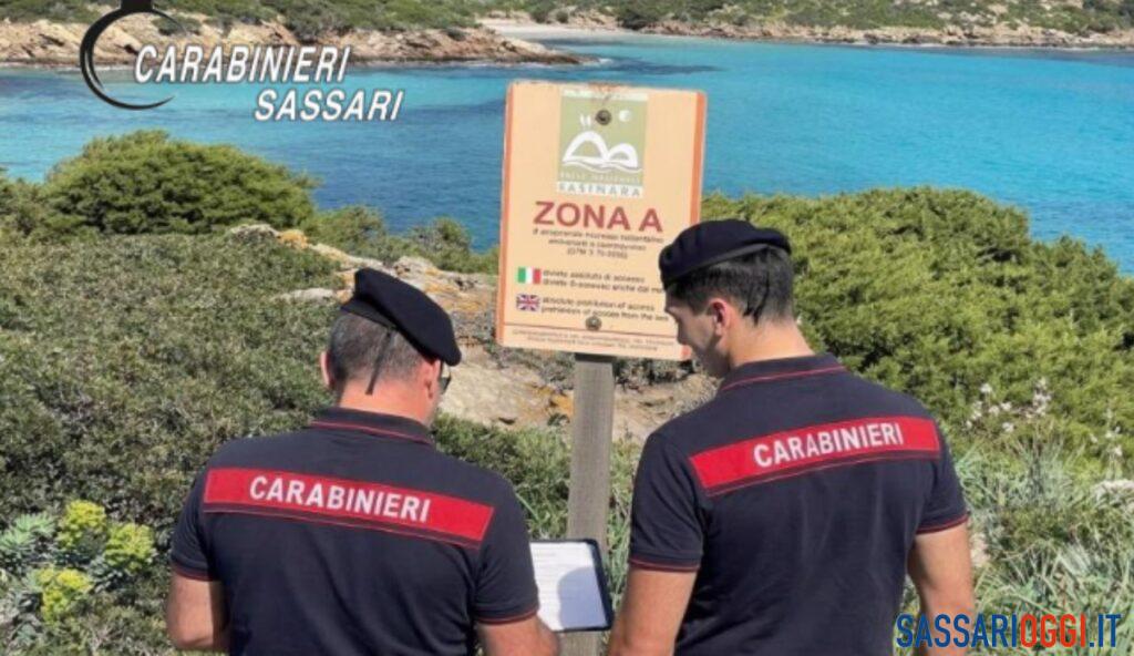 In bici sulle spiagge vietate dell’Asinara, comincia l’estate dei cafoni