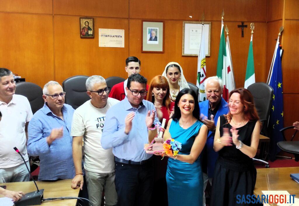 Maria Giovanna Cherchi premiata a Ittiri: “Siete casa e famiglia”