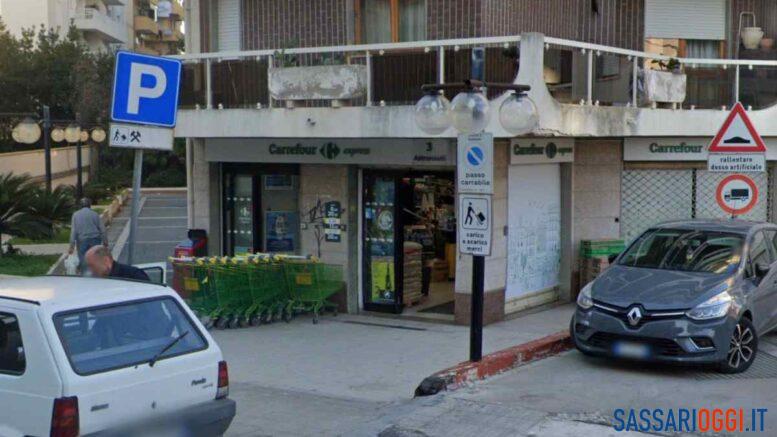 Rapina Carrefour Prunizzedda Sassari