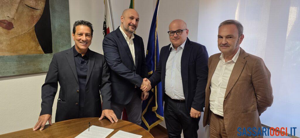 Studenti universitari in bus con un abbonamento a 10 euro a Sassari